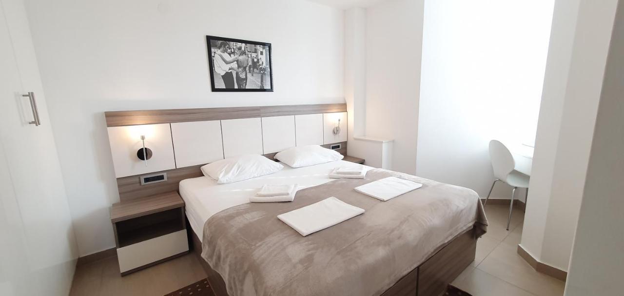 Apartments Lofiel Novalja Εξωτερικό φωτογραφία
