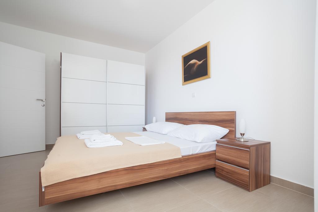 Apartments Lofiel Novalja Εξωτερικό φωτογραφία
