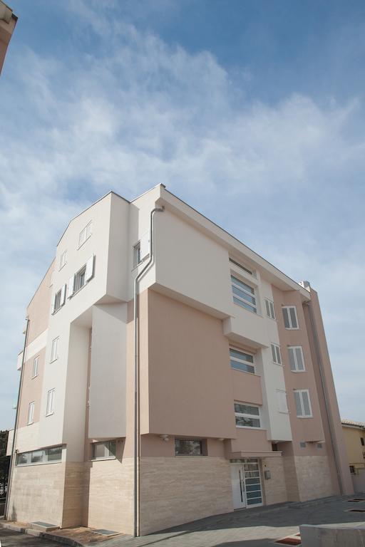 Apartments Lofiel Novalja Εξωτερικό φωτογραφία