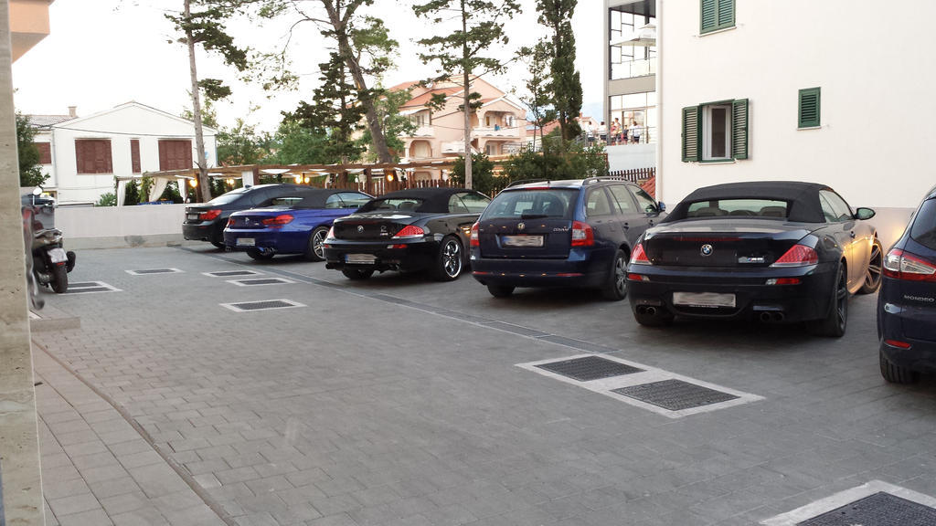 Apartments Lofiel Novalja Εξωτερικό φωτογραφία