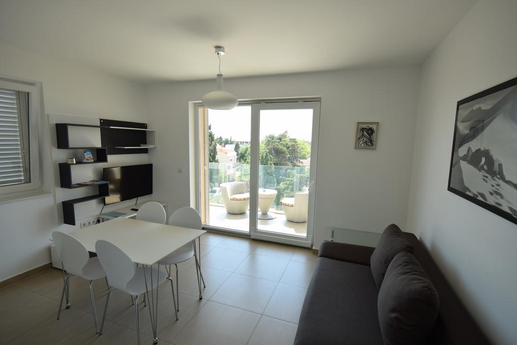 Apartments Lofiel Novalja Εξωτερικό φωτογραφία
